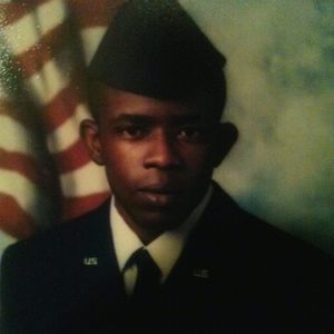 Meet your Posher, Cameron